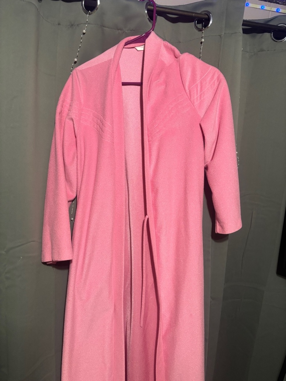 Carriage Court Robe
